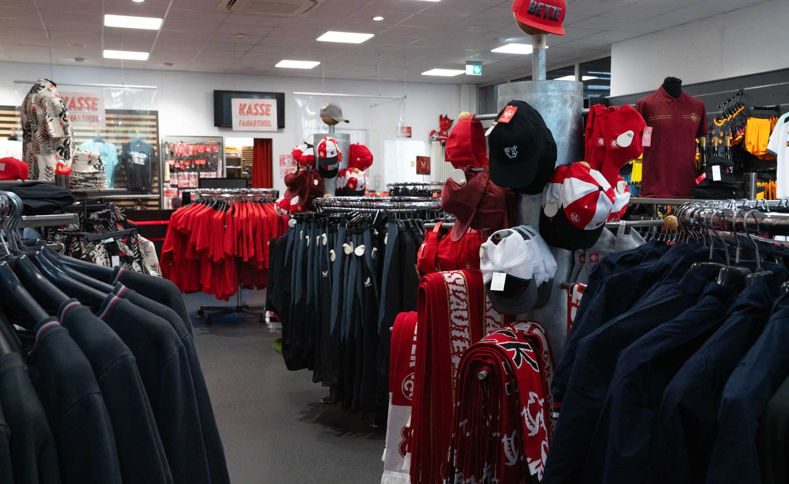 Fanshop_am_stadion_25_26_online.jpg?ts=1752588341
